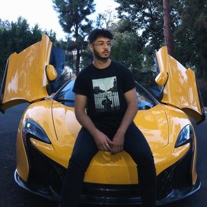 Meet your Posher, Aria